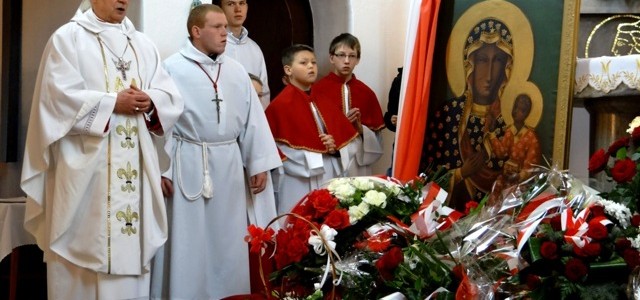 Uroczysta msza z okazji 3 Maja Uroczysta msza z okazji 3 Maja