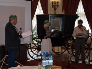 od lewej Paweł Skrzywanek, Urszula Burek, Stanisław Górka