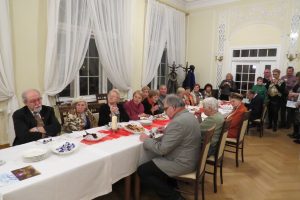 wieczór literacki w sali kominkowej